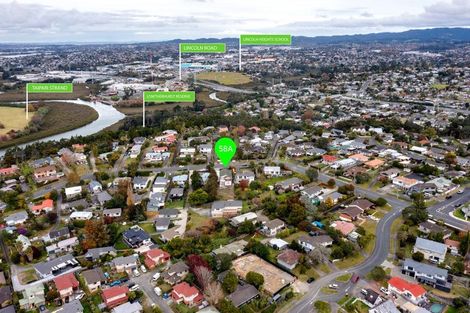 Photo of property in 58a Colwill Road, Massey, Auckland, 0614