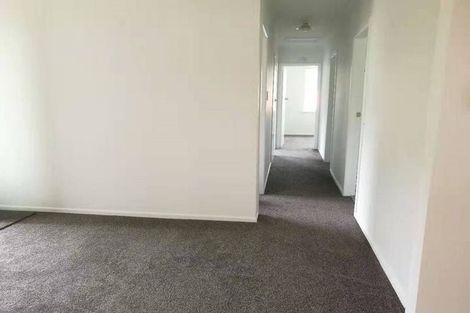 Photo of property in 107 Parkvale Road, Karori, Wellington, 6012
