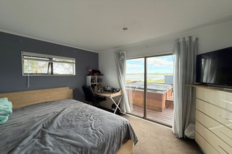 Photo of property in 1/18 Aurea Avenue, Pakuranga, Auckland, 2010