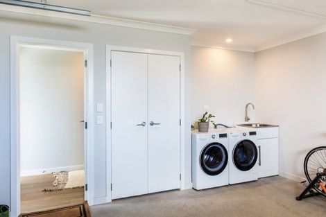 Photo of property in 3 Kohuhu Place, Motuoapa, 3382