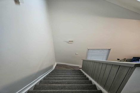 Photo of property in 2/99 Konini Road, Titirangi, Auckland, 0604
