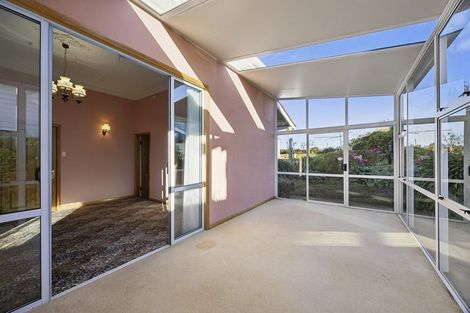 Photo of property in 37 Mornington Road, Balaclava, Dunedin, 9011