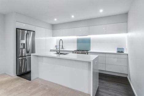 Photo of property in 6 Marble Court, Rolleston, 7614