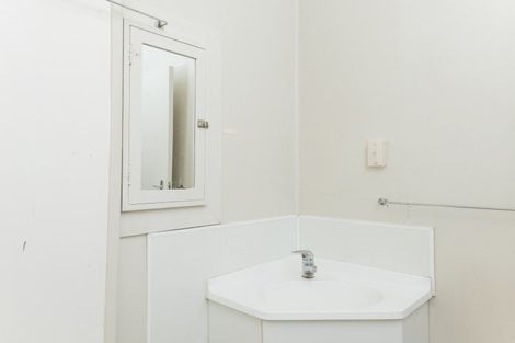 Photo of property in 8 Wellington Street, Te Hapara, Gisborne, 4010