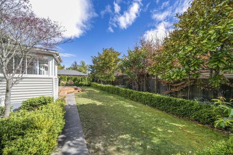 Photo of property in 167 Centaurus Road, Saint Martins, Christchurch, 8022