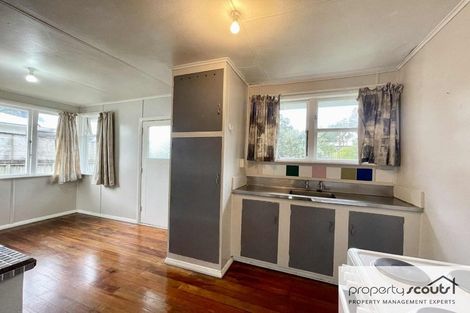 Photo of property in 26 Banks Street, Marfell, New Plymouth, 4310
