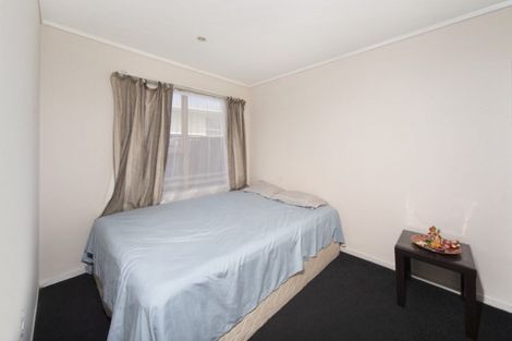 Photo of property in 1/2 Pomelo Road, Te Atatu South, Auckland, 0610