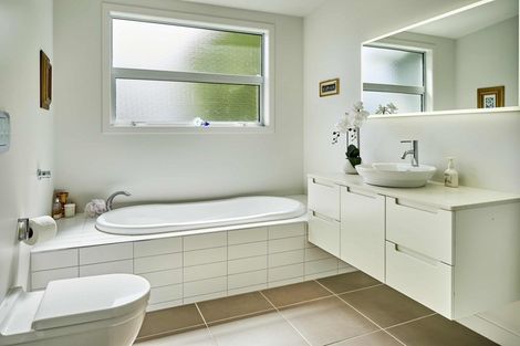 Photo of property in 14 Dornoch Place, Papakowhai, Porirua, 5024