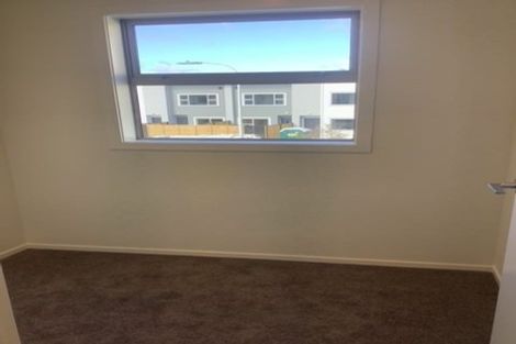 Photo of property in 47 Mcgrath Way, Taita, Lower Hutt, 5011