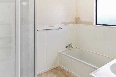 Photo of property in 18 Peter Hall Drive, Kelvin Grove, Palmerston North, 4414