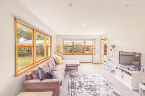 Photo of property in 2/268 Westminster Street, Mairehau, Christchurch, 8013