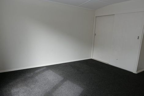 Photo of property in 16 Kotare Street, Waikanae, 5036