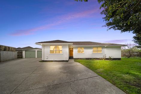 Photo of property in 22 Molesworth Place, Mangere, Auckland, 2022