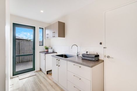 Photo of property in 22 Coachmans Road, Prebbleton, 7604