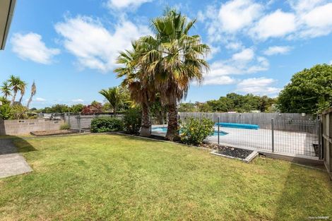 Photo of property in 46 Lynden Avenue, Hillcrest, Auckland, 0627