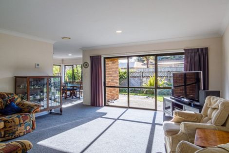 Photo of property in 21 The Fairway, Whakatane, 3120