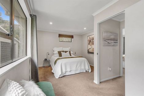 Photo of property in 64 Omapere Street, Whitby, Porirua, 5024