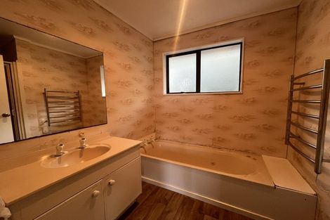 Photo of property in 15 Alleyne Court, Brown Owl, Upper Hutt, 5018