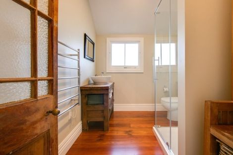 Photo of property in 23 Lincoln Road, Bluff Hill, Napier, 4110