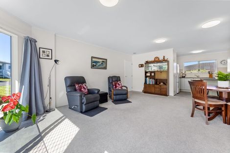 Photo of property in 130q Lakeside Drive, Orewa, 0931