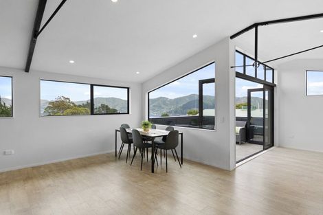 Photo of property in 56 Marine Drive, Diamond Harbour,  8971