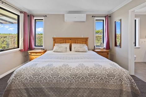 Photo of property in 10 Matariki View, Welcome Bay, Tauranga, 3112