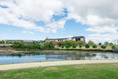 Photo of property in 103/3 Rose Garden Lane, Albany, Auckland, 0632
