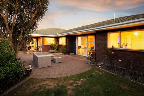 Photo of property in 54 Pencarrow Street, Highbury, Palmerston North, 4412