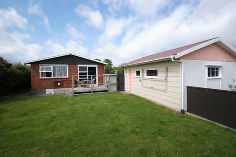 Photo of property in 22 Oberon Street, Stratford, 4332