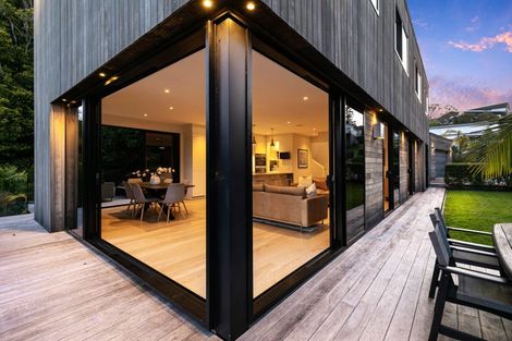 Photo of property in 91b Hebron Road, Waiake, Auckland, 0630