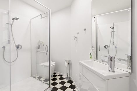 Photo of property in 11 Carpentras Way, Nukuhau, Taupo, 3330