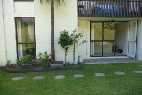 Photo of property in 141a Churton Drive, Churton Park, Wellington, 6037