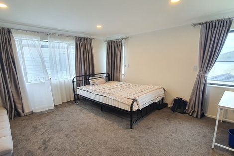 Photo of property in 57 Donegal Park Drive, Flat Bush, Auckland, 2019