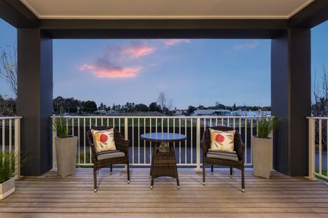 Photo of property in 62 Rewa Rewa Lane, Orewa, 0931