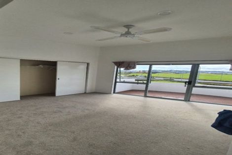 Photo of property in 15/150 Chapel Road, Flat Bush, Auckland, 2019