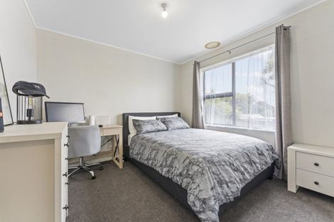 Photo of property in 42 Fraser Drive, Feilding, 4702