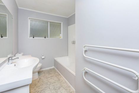 Photo of property in 35f1- Ararino Street, Trentham, Upper Hutt, 5018