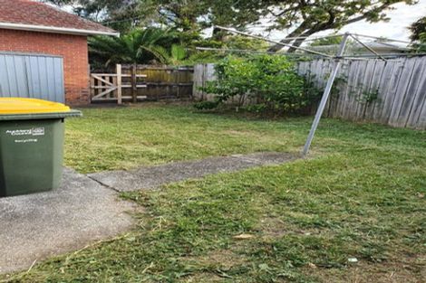 Photo of property in 2/7 Arawa Street, New Lynn, Auckland, 0600