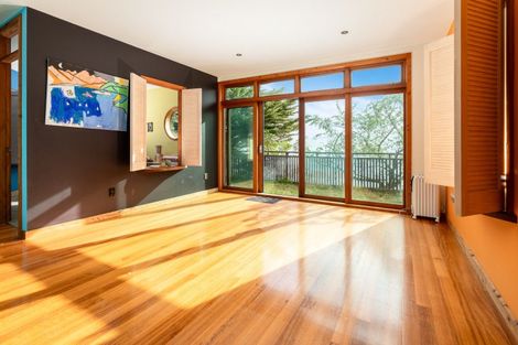 Photo of property in 142 Grafton Road, Roseneath, Wellington, 6011