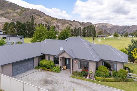 Photo of property in 3 Sunhaven Cove, Cromwell, 9310