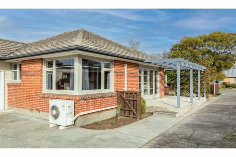 Photo of property in 8 Sledmere Street, Burnside, Christchurch, 8053