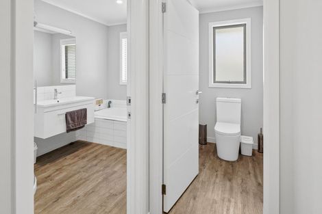 Photo of property in 48 Curtis Street, Stoke, Nelson, 7011