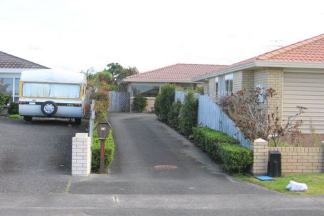 Photo of property in 63 Lakeside Drive, Orewa, 0931