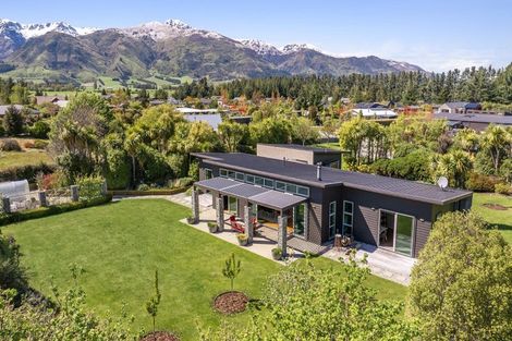 Photo of property in 28 Sam John Place, Lake Hawea, 9382