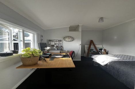 Photo of property in 28 Miro Street, Takaro, Palmerston North, 4410