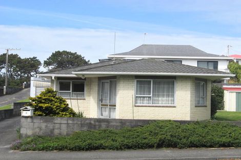 Photo of property in 57a Ngamotu Road, Moturoa, New Plymouth, 4310