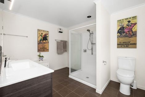 Photo of property in 96ra Waikite Road, Welcome Bay, Tauranga, 3175