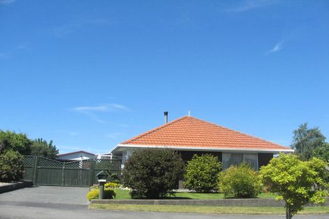 Photo of property in 41 Reginald Street, Burwood, Christchurch, 8083