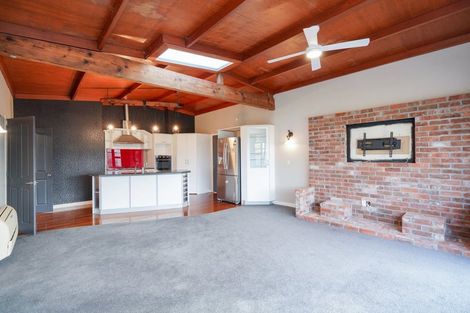 Photo of property in 49 Ferry Road, West Plains, Invercargill, 9879