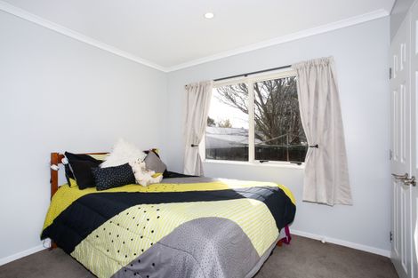 Photo of property in 12 Prado Drive, Pukekohe, 2120